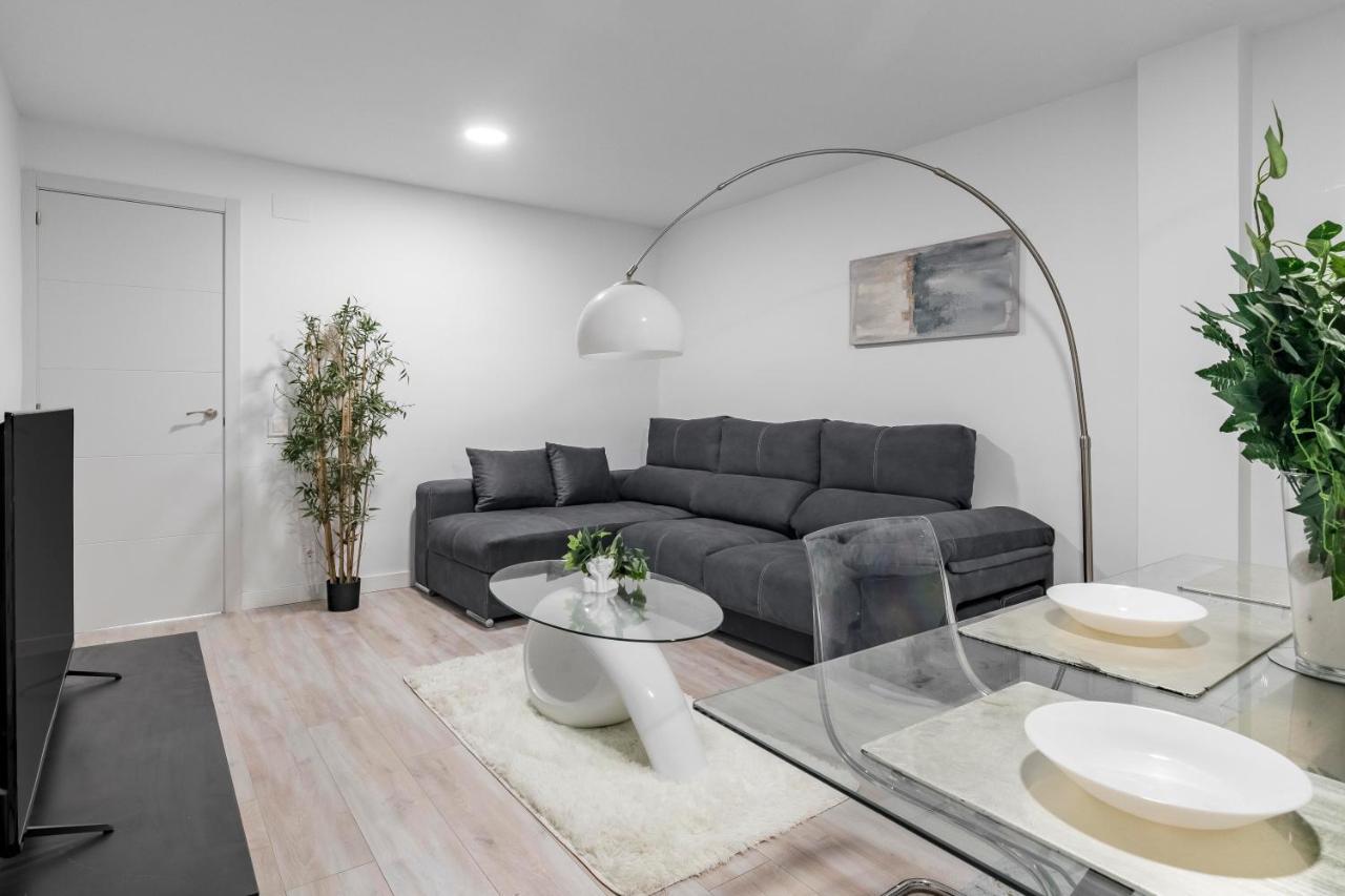 Puerta Del Angel, Casa Independiente, 3 Plantas Villa Madrid Exteriör bild